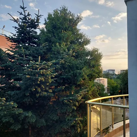 Bo's Place Хотел 3*