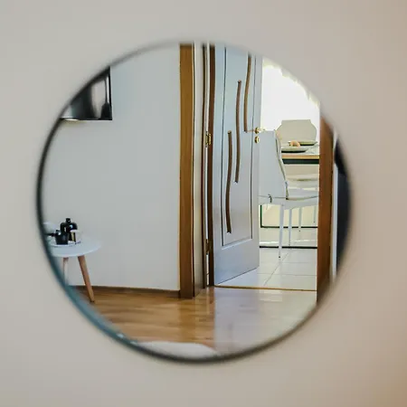 Bo's Place Хотел